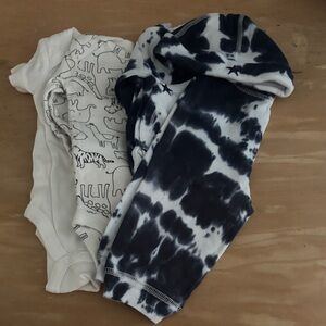 Newborn Bodysuits & Matching Set (NB)